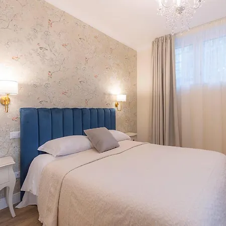 Gasthof Crys: Rooms, Holiday, Business *