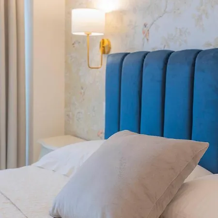 Guest house Crys: Rooms, Holiday, Business Verona